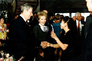 Image description is not available for 1992.207